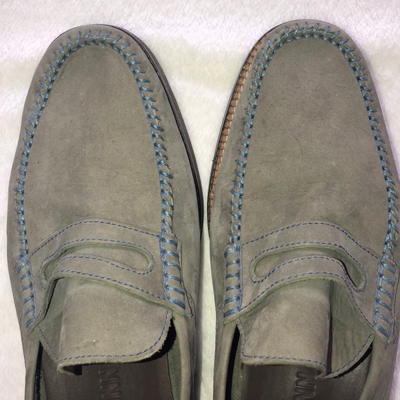Bond and Dunn suede loafers - Picture 2 of 7